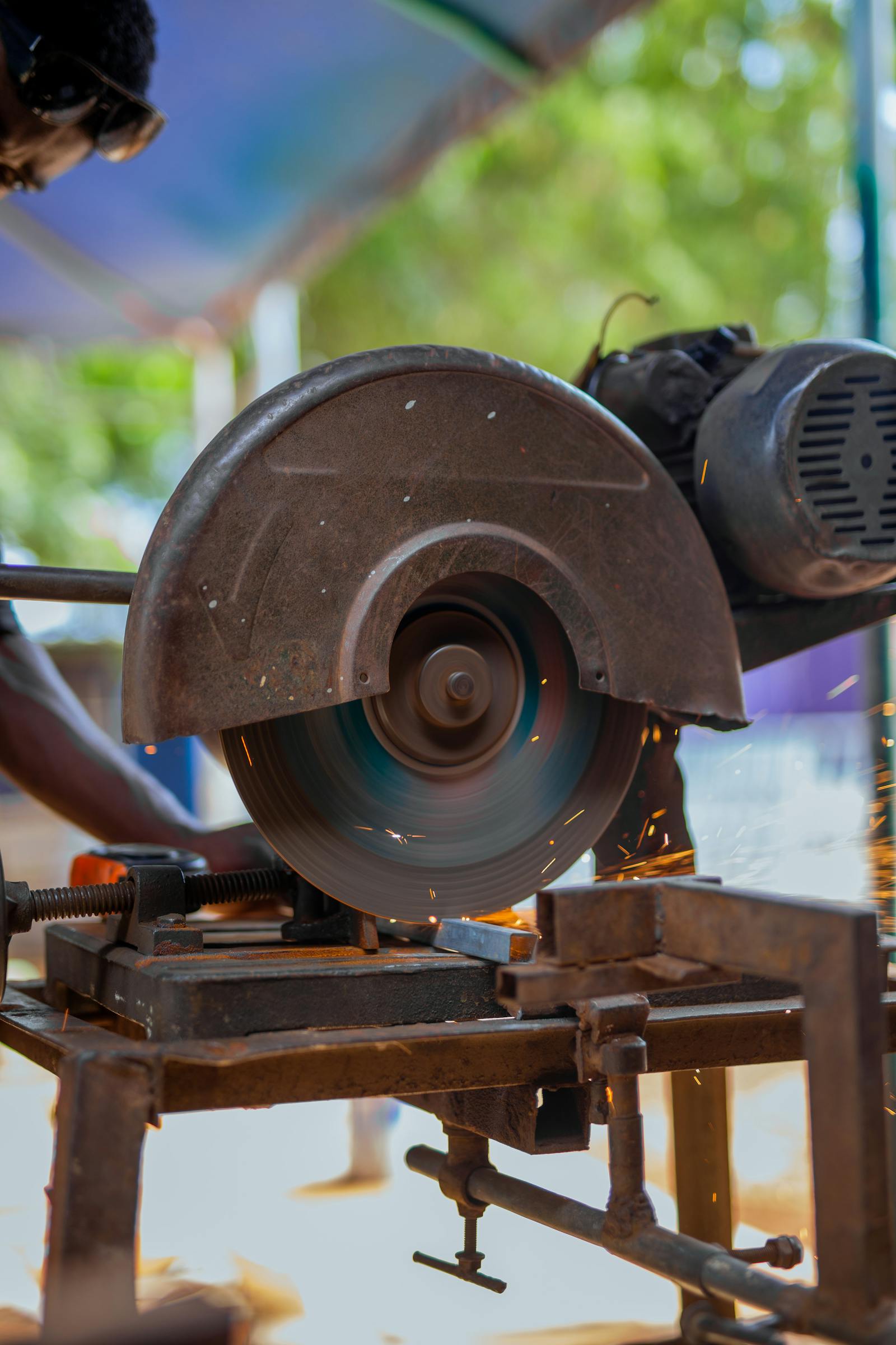 Esenyurt Demir Çelik ve Lazer Kesim Merkezi - Mina